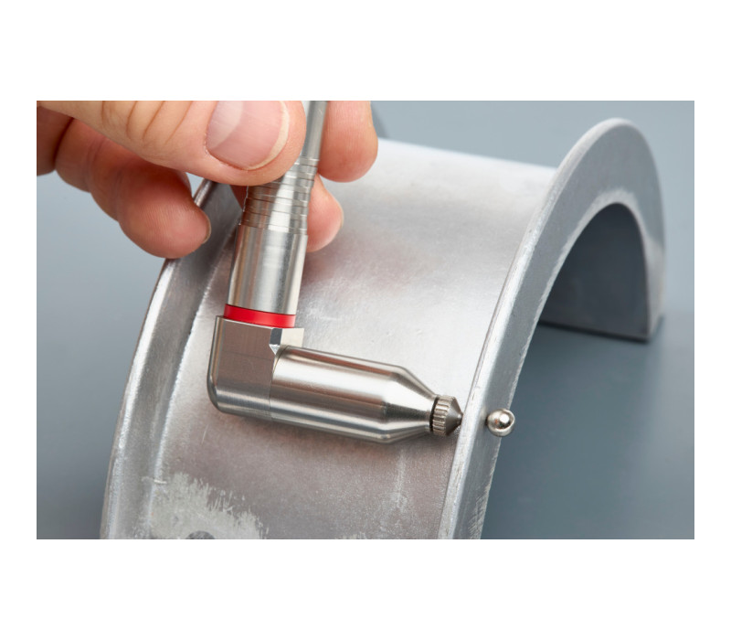 Sensor types FH 4 and FH 10 as well as their magnetic versions can be equipped with replaceable sensor caps. Wherever the customer encounters the issue that the sensor tip may suffer from mechanical shocks (punctual placement on hard material), it may be advisable to work with a sensor that offers to replace the sensor cap.